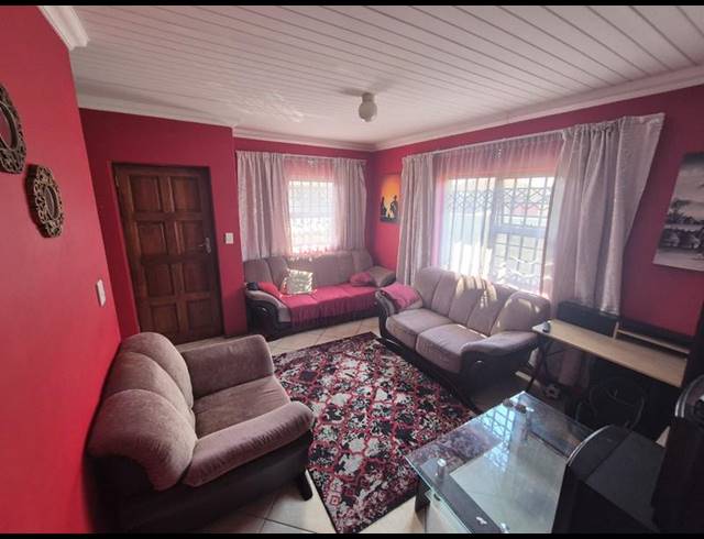 3 BEDROOM HOUSE FOR SALE IN MANDALAY